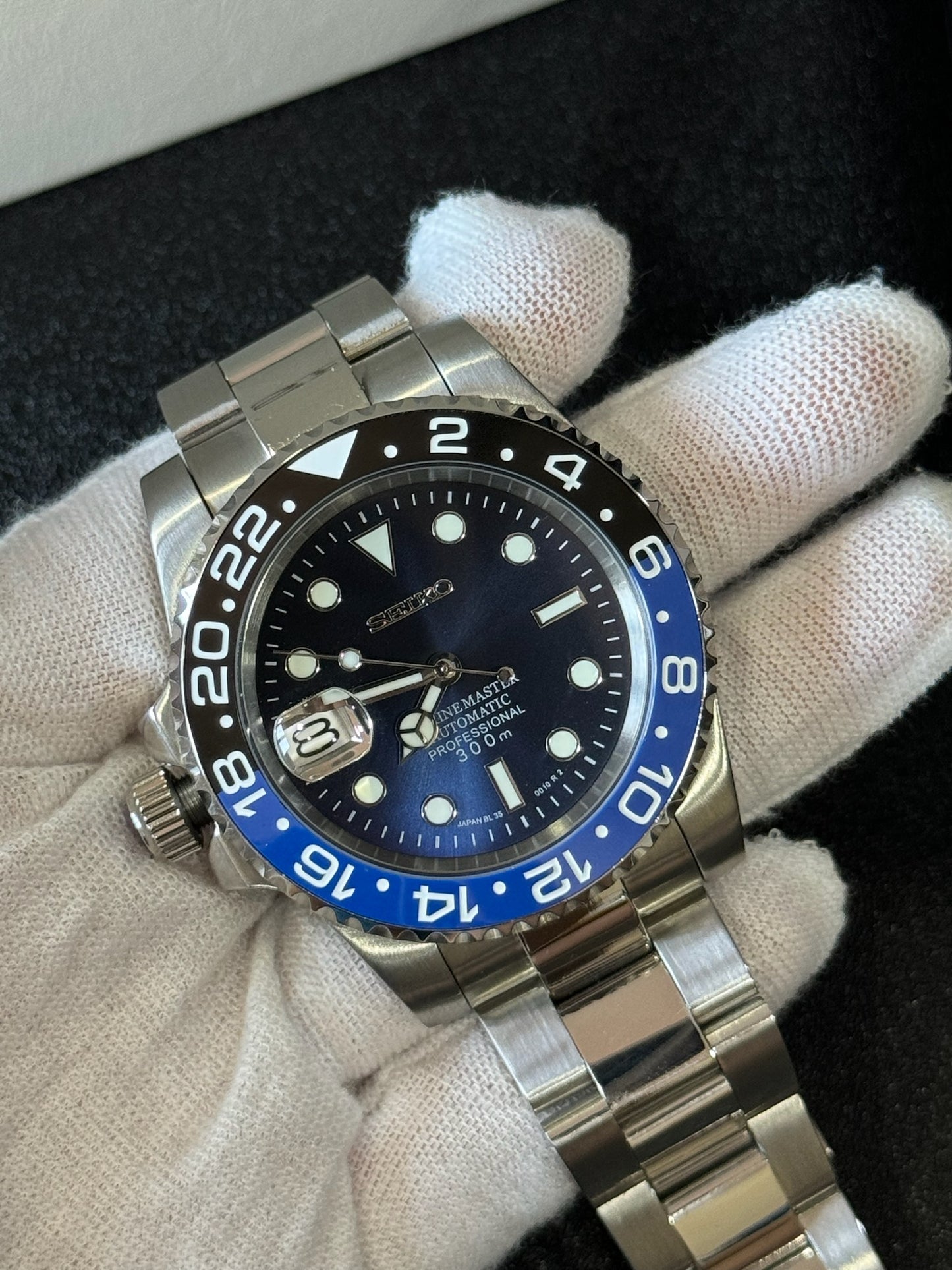 Seiko Mod Batman