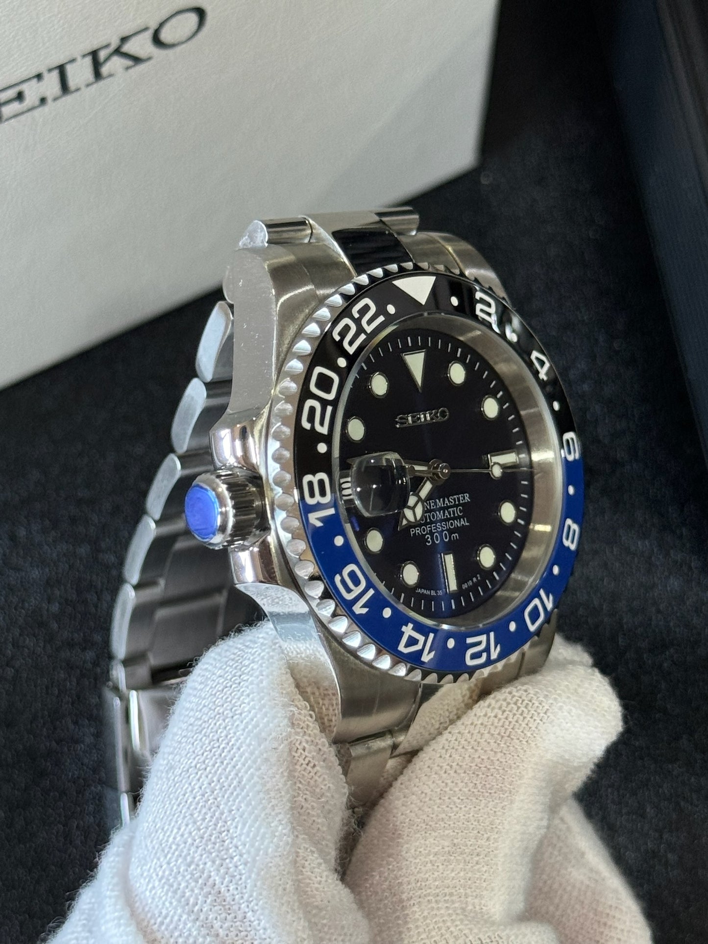 Seiko Mod Batman